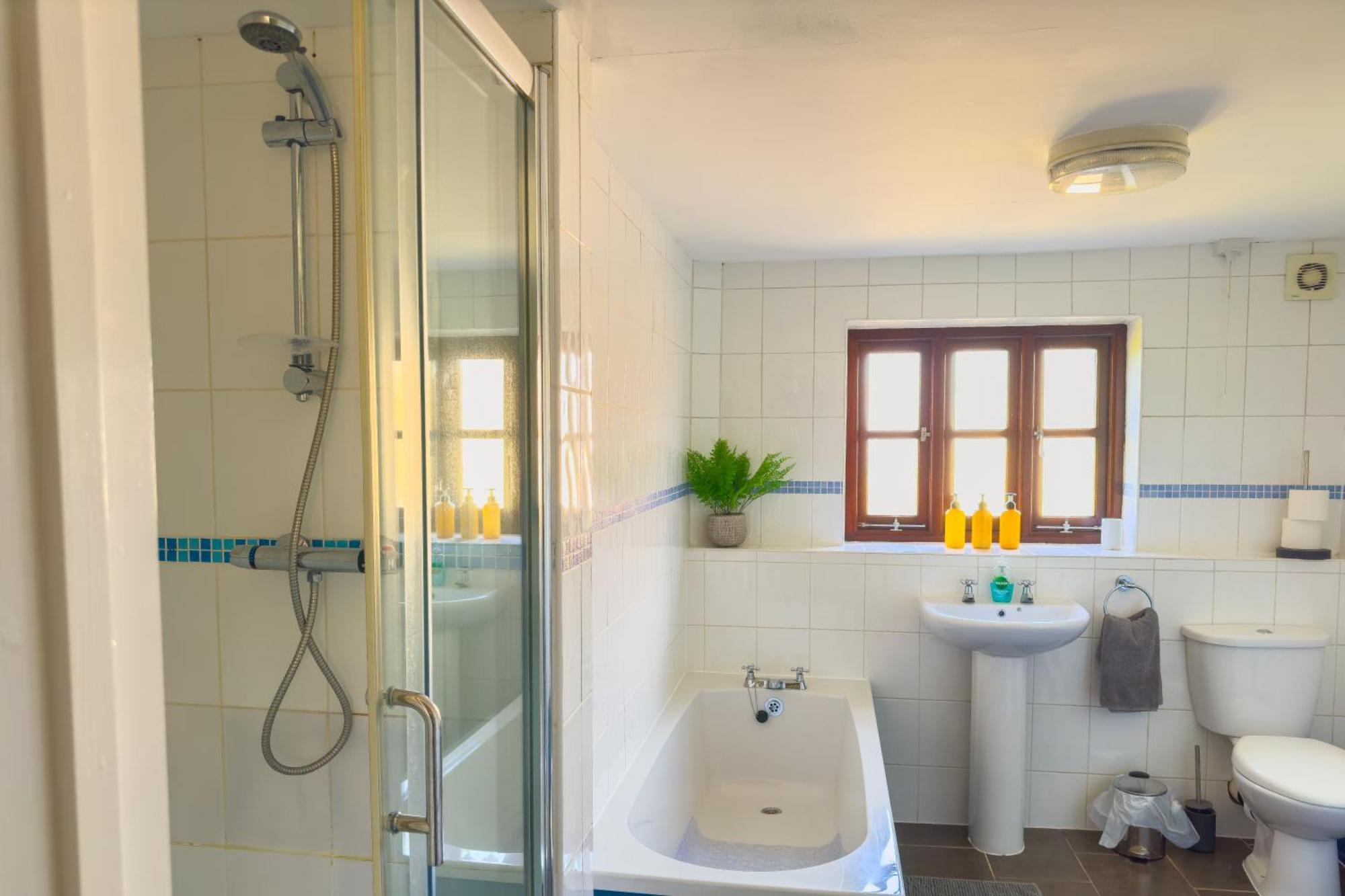 Seaside-dog Friendly-country Cottage-w Log Burner Holiday home Worle